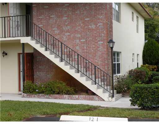 1923 Southwest Palm City Road, Unit 12E Stuart, FL 34994 - Photo 1 of 11 Gallery Image 1