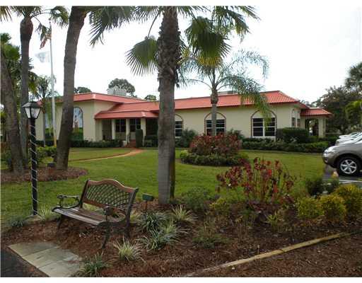 1923 Southwest Palm City Road, Unit 12E Stuart, FL 34994 - Photo 4 of 11 Gallery Image 4
