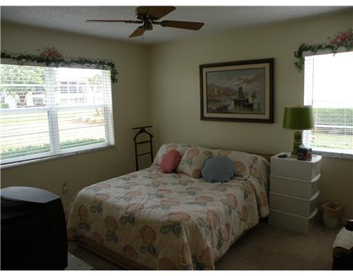 1923 Southwest Palm City Road, Unit 12E Stuart, FL 34994 - Photo 6 of 11 Gallery Image 6
