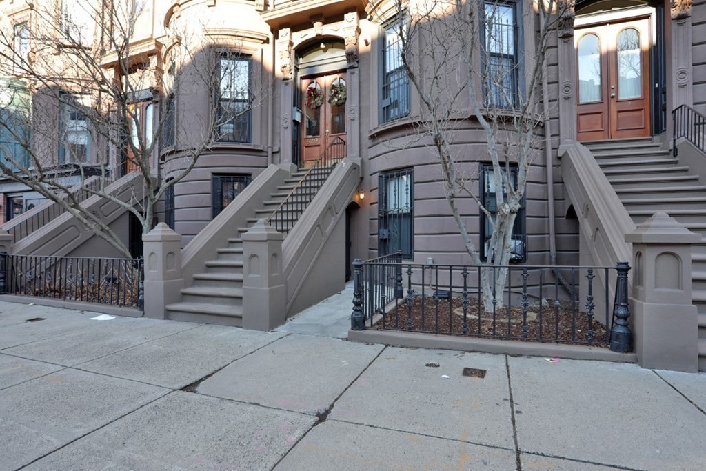 529 Columbus Avenue, Unit 22 Boston, MA 02118 - Photo 1 of 23