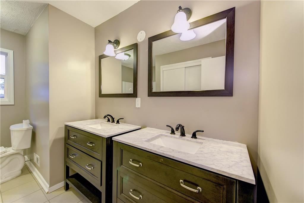 5711 Radnor Road Indianapolis, IN 46226 - Photo 16 of 19 Gallery Image 16