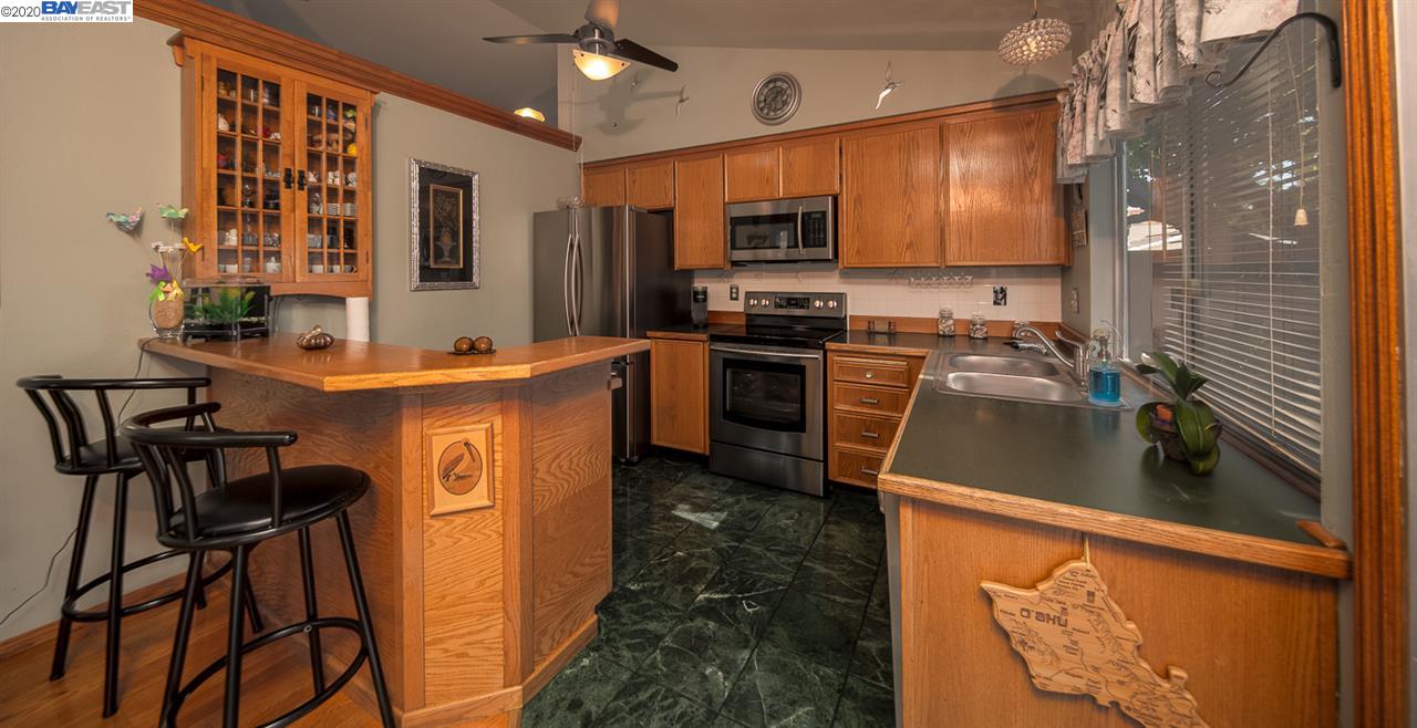 406 Curlew Road Livermore, CA 94551 - Photo 7 of 22 Gallery Image 7