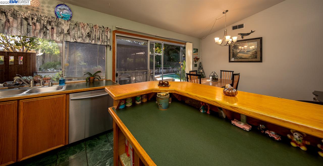 406 Curlew Road Livermore, CA 94551 - Photo 8 of 22 Gallery Image 8