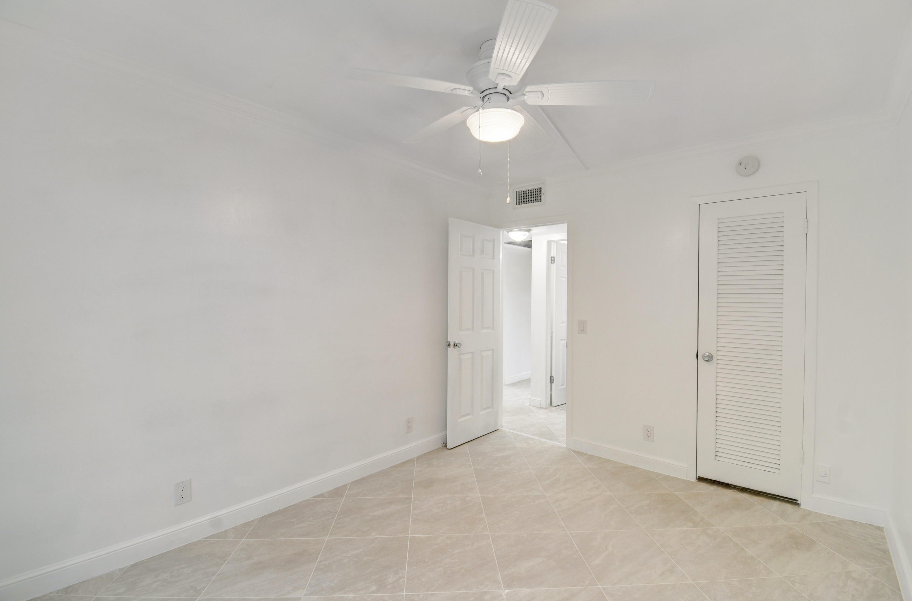 430 Mansfield K Boca Raton, FL 33434 - Photo 17 of 27 17_dsc_3476_77_78_79_80