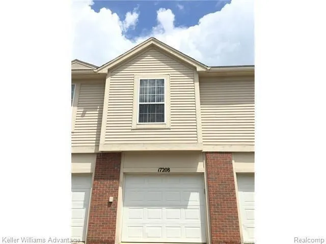 $1,850 | 17208 Chesapeake Circle, Walled Lake, MI 48390