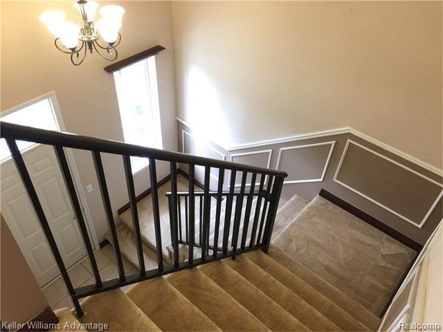 17208 Chesapeake Circle Walled Lake, MI 48390 - Photo 22 of 37 23