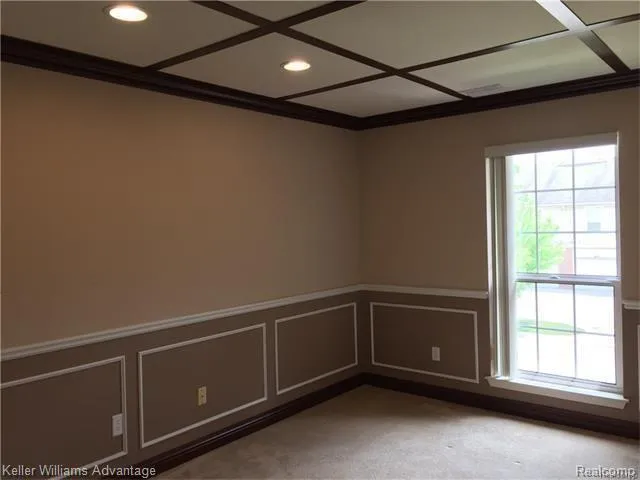 $1,850 | 17208 Chesapeake Circle, Walled Lake, MI 48390