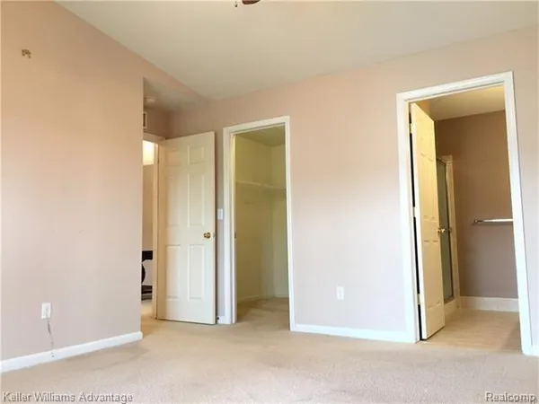 $1,850 | 17208 Chesapeake Circle, Walled Lake, MI 48390