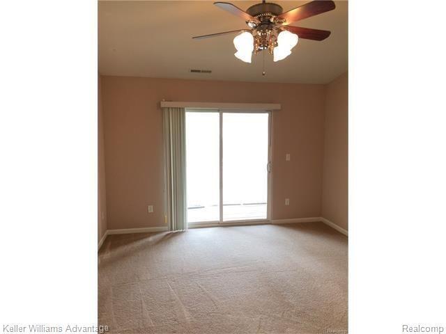 17208 Chesapeake Circle Walled Lake, MI 48390 - Photo 30 of 37 31