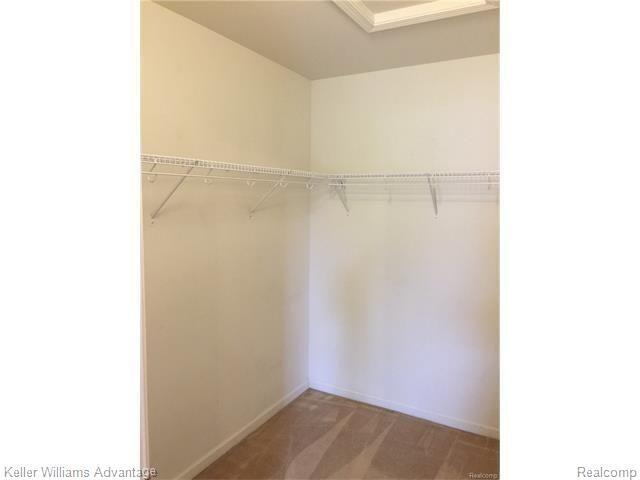 17208 Chesapeake Circle Walled Lake, MI 48390 - Photo 31 of 37 32