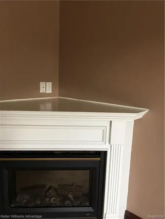 $1,850 | 17208 Chesapeake Circle, Walled Lake, MI 48390