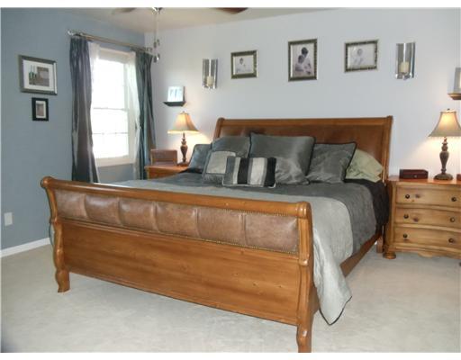 4 Pacers Ridge Drive Canonsburg, PA 15317 - Photo 9 of 18 Master Bedroom.