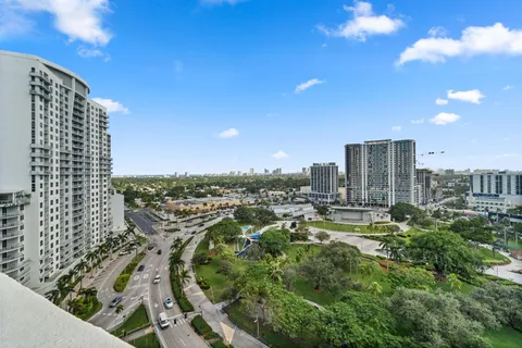 $420,000 | 1830 Radius Drive, Unit 523, Hollywood, FL 33020