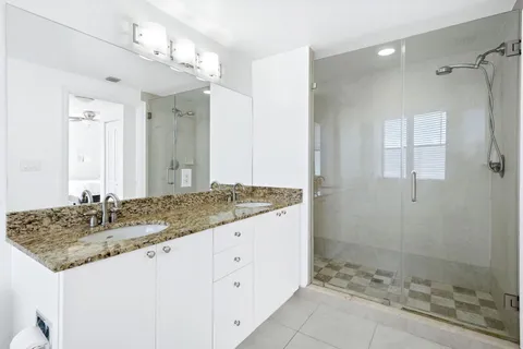 $420,000 | 1830 Radius Drive, Unit 523, Hollywood, FL 33020
