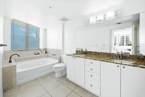 $420,000 | 1830 Radius Drive, Unit 523, Hollywood, FL 33020