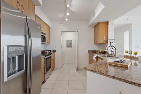 $420,000 | 1830 Radius Drive, Unit 523, Hollywood, FL 33020