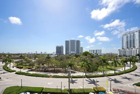 $420,000 | 1830 Radius Drive, Unit 523, Hollywood, FL 33020