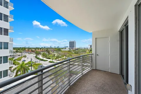 $420,000 | 1830 Radius Drive, Unit 523, Hollywood, FL 33020
