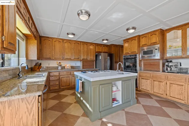 a table and chairs in a kitchen