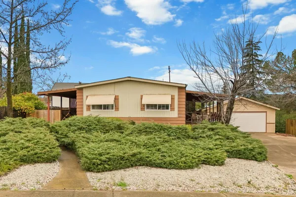 $285,000 | 836 August Way, Redding, CA 96003