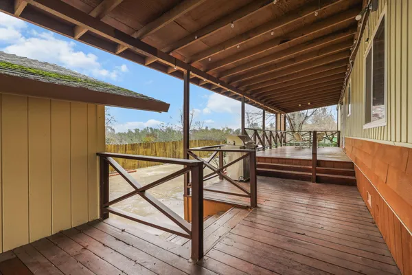 $285,000 | 836 August Way, Redding, CA 96003