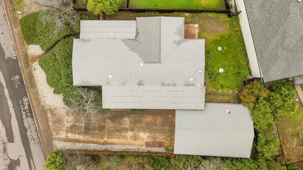 $285,000 | 836 August Way, Redding, CA 96003