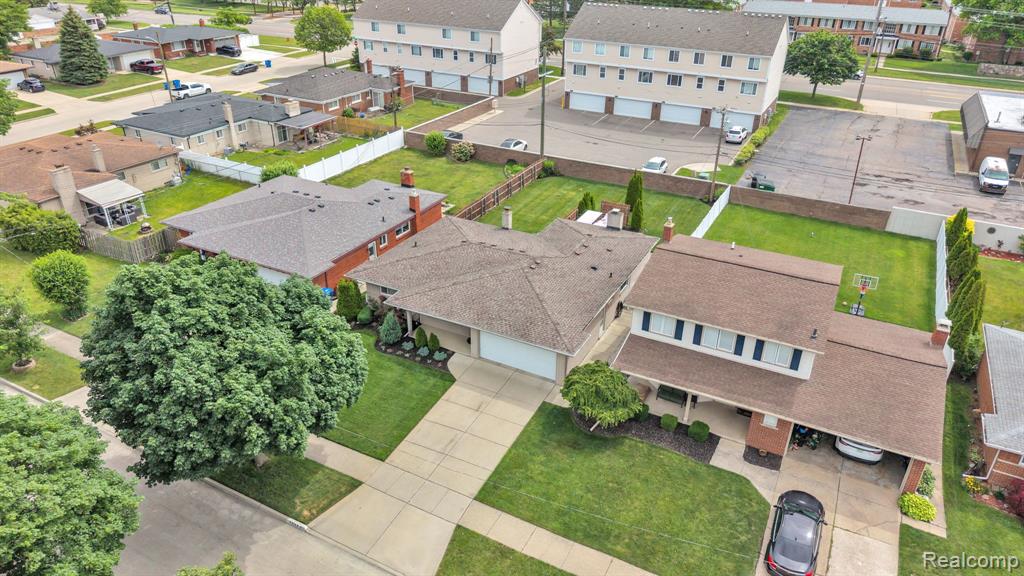 29450 Desmond Drive Warren, MI 48093 - Photo 46 of 49