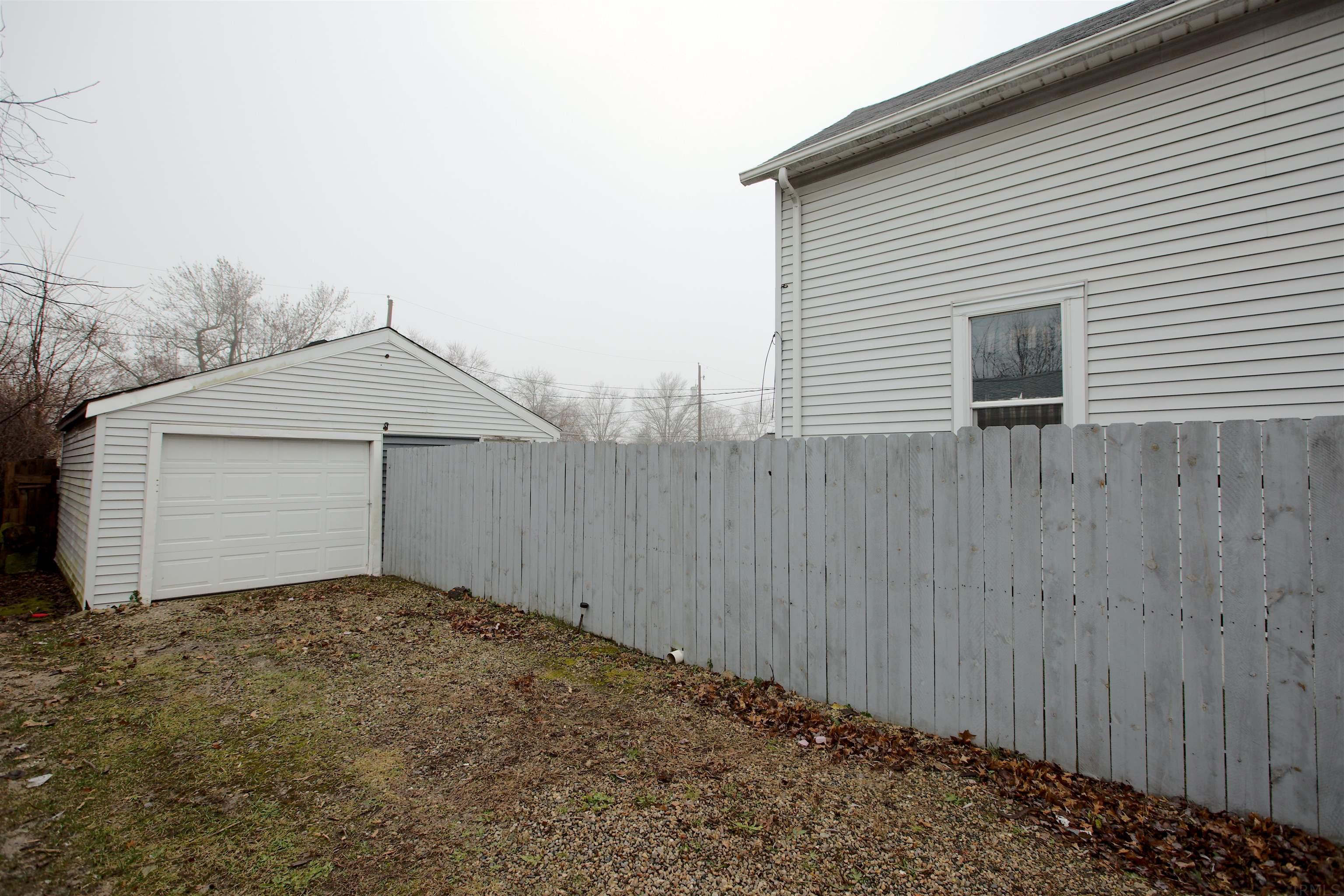 1919 Cherokee Road Fort Wayne, IN 46808 - Photo 23 of 23