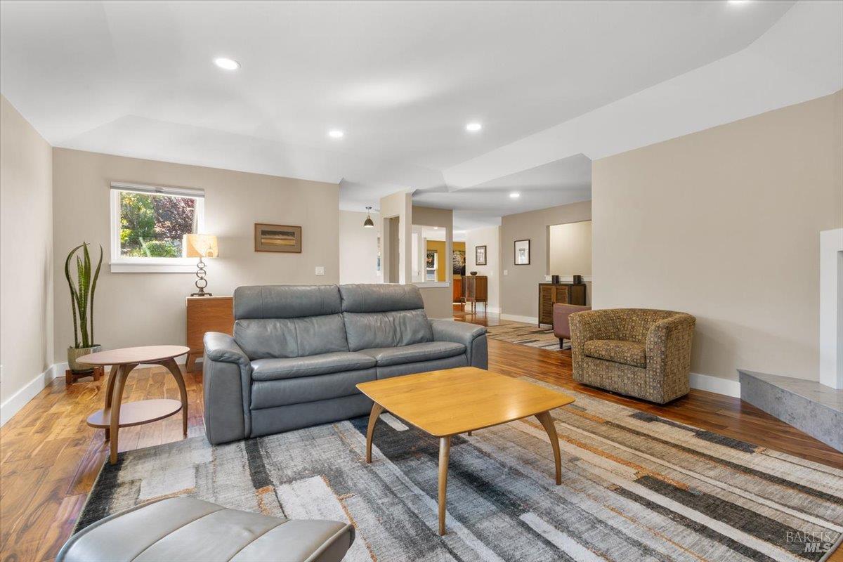 3224 Cobblestone Drive Santa Rosa, CA 95404 - Photo 12 of 73