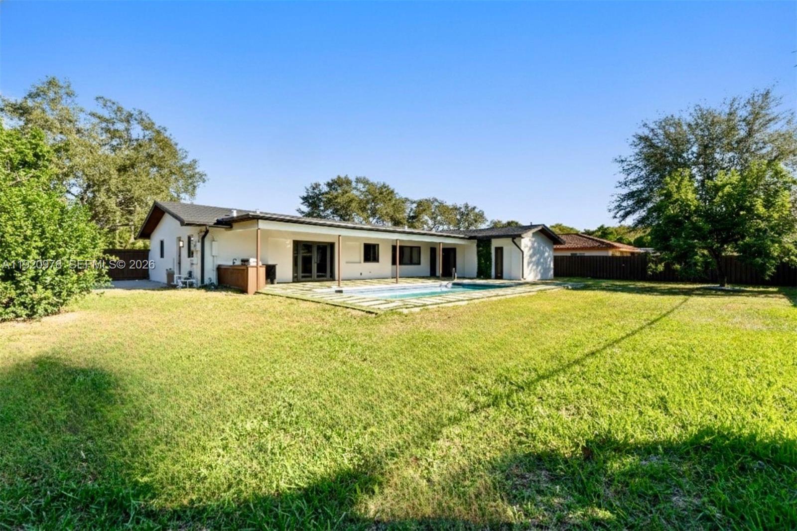 7020 Plantation Road Plantation, FL 33317 - Photo 30 of 34 Gallery Image 30