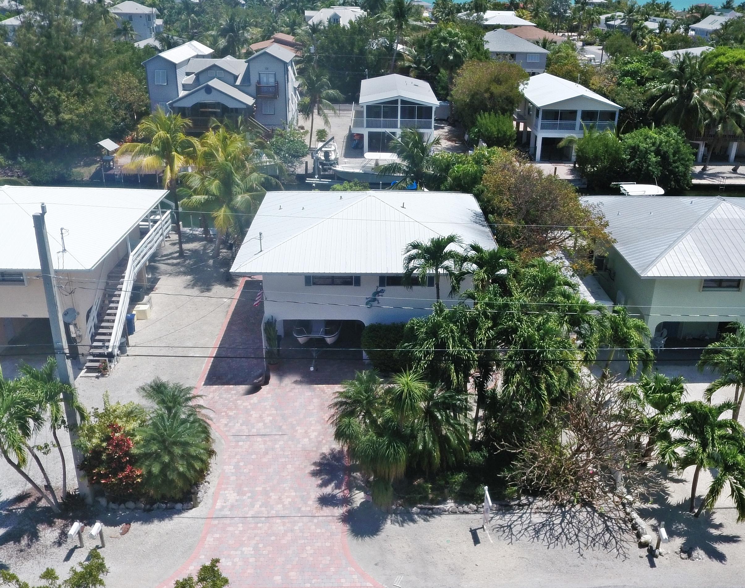681 Pirates Road Summerland Key, FL 33042 - Photo 4 of 20 DJI_0024