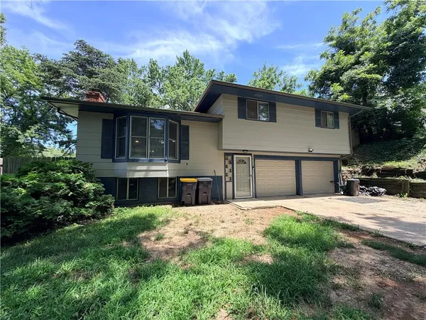 $279,900 | 3521 North College Avenue, Kansas City, MO 64117
