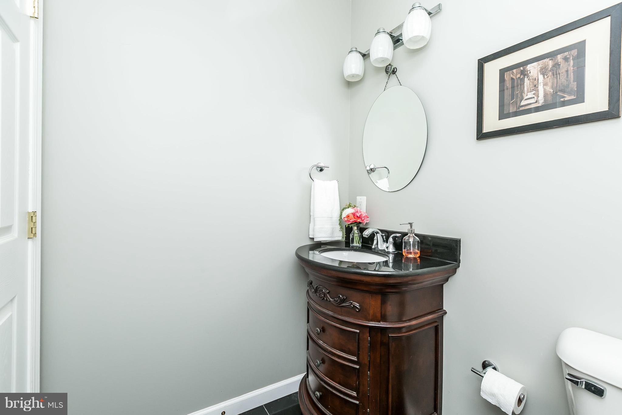 2960 Keswick Road Baltimore, MD 21211 - Photo 19 of 27 Bath (Master)