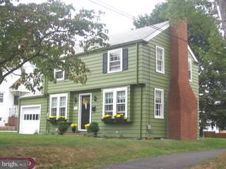106 Gedney Road Lawrenceville, NJ 08648 - Photo 1 of 6