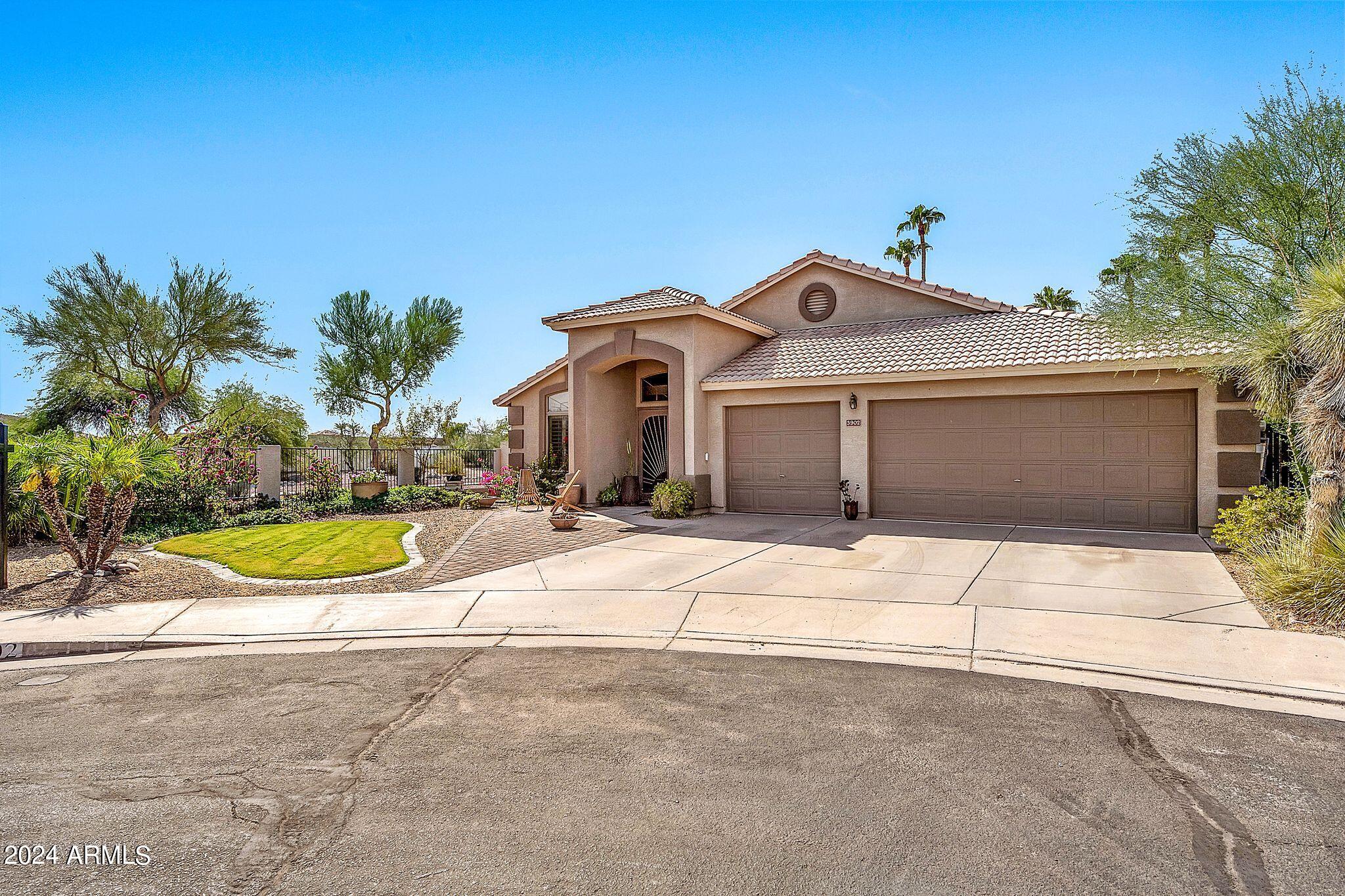 3902 East Agave Road Phoenix, AZ 85044 - Photo 4 of 73 Front Yard