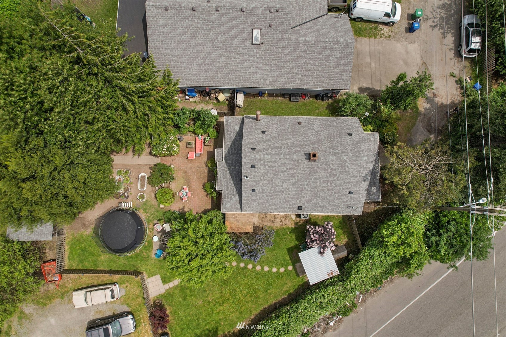 1010 South Director Street Seattle, WA 98108 - Photo 38 of 40 an aerial view of a house with garden space and street view