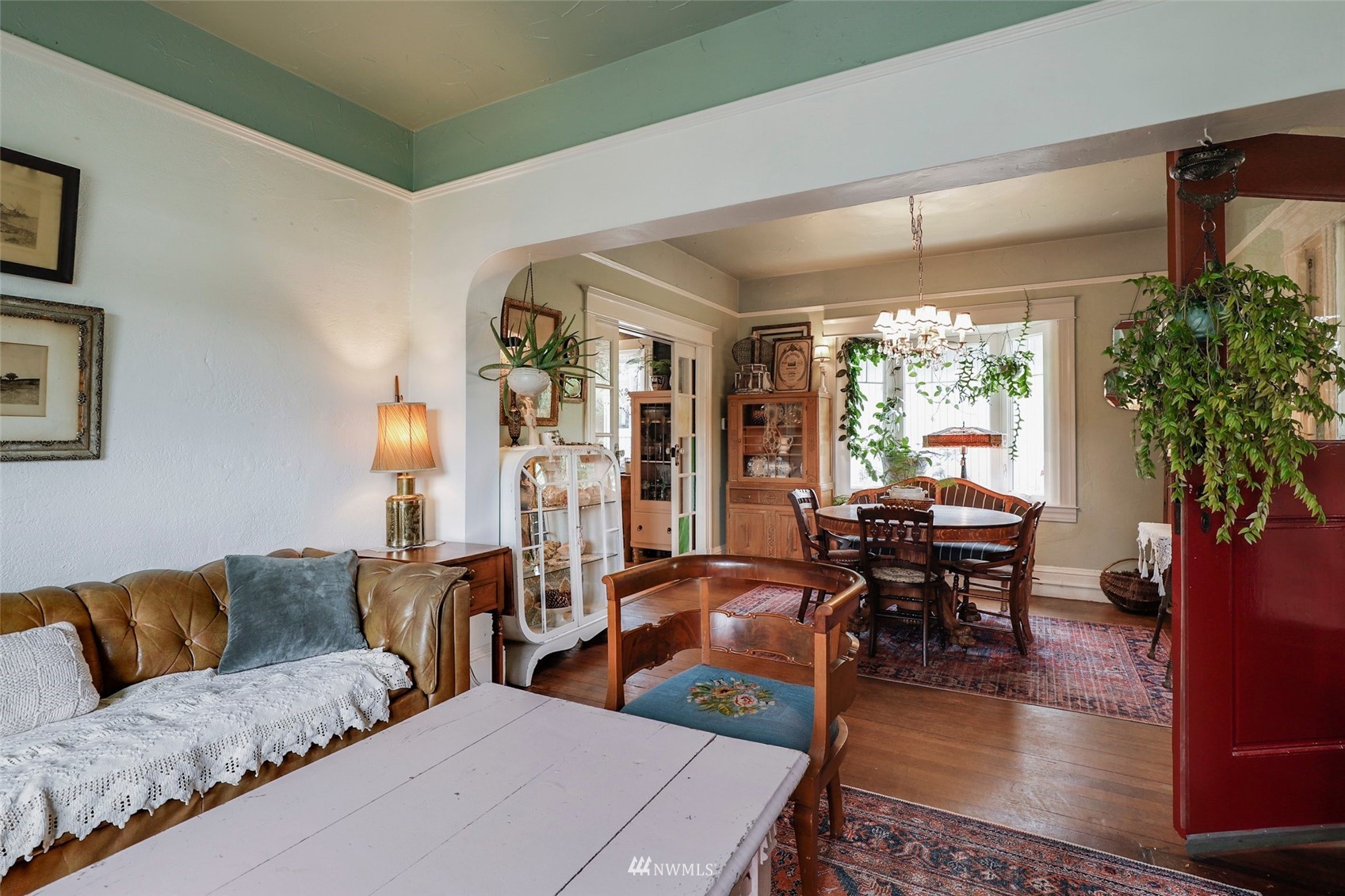 1010 South Director Street Seattle, WA 98108 - Photo 6 of 40 a living room with furniture and a large window