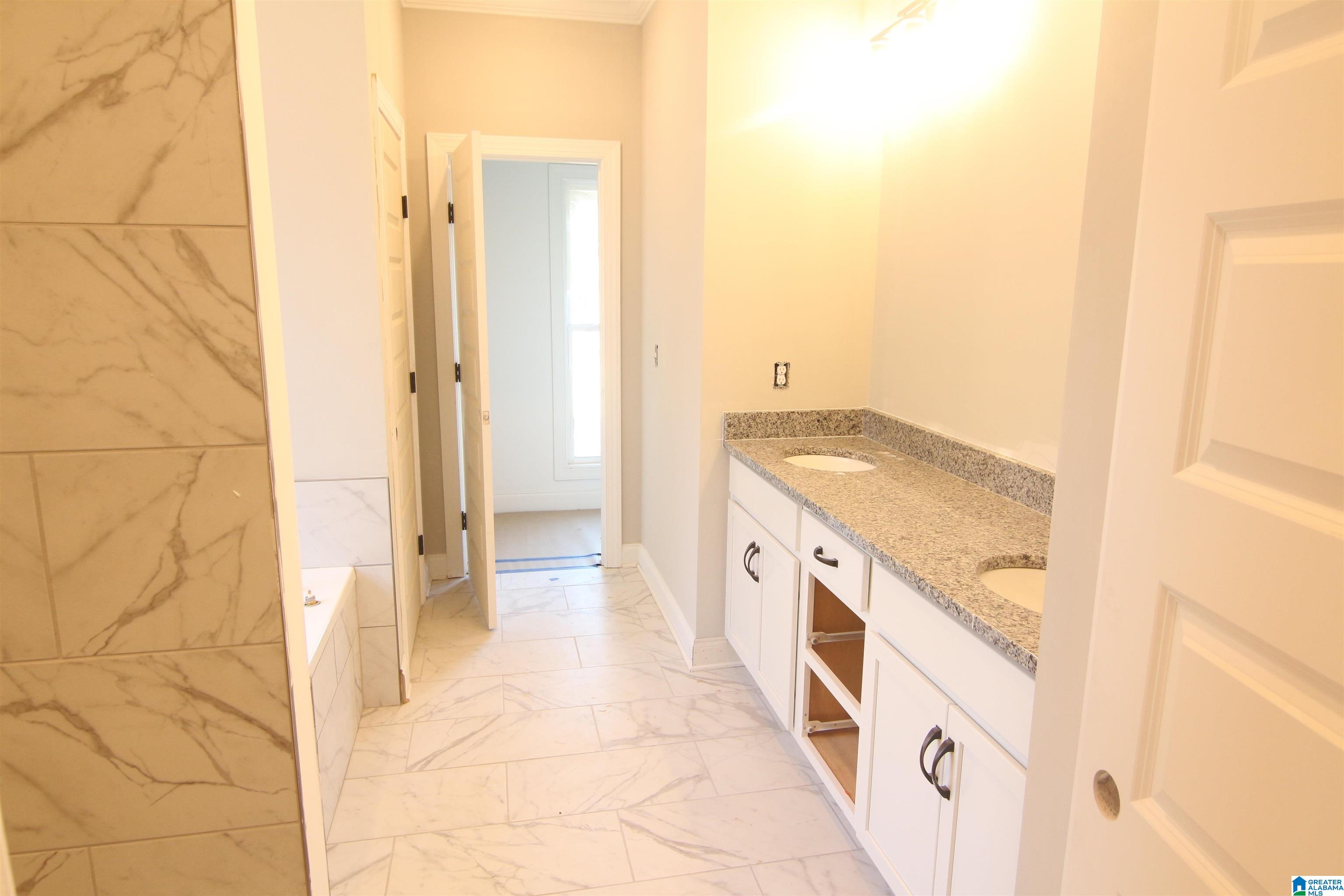 135 Field Stone Lane Springville, AL 35146 - Photo 7 of 11