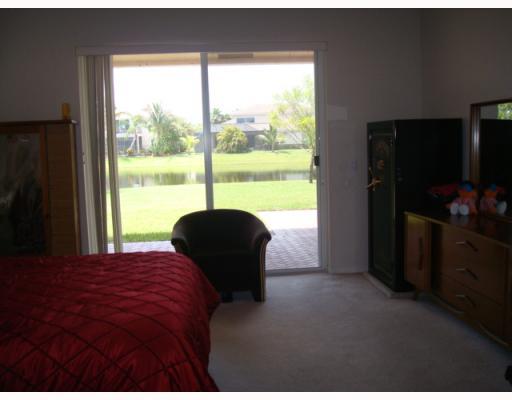11069 Cobblefield Road Wellington, FL 33449 - Photo 9 of 15 Additional Photo