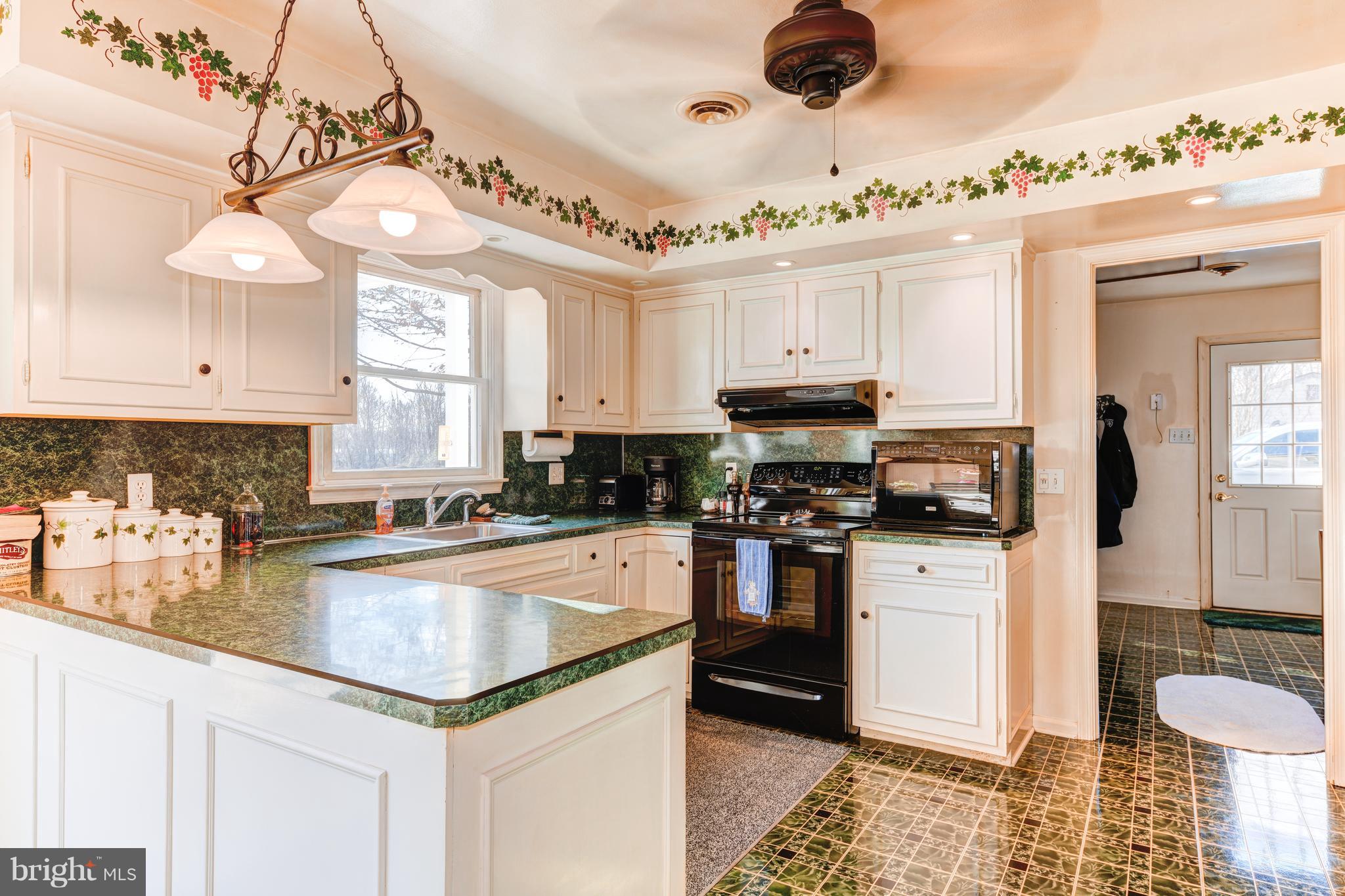 4965 New Road New Hope, PA 18938 - Photo 10 of 45