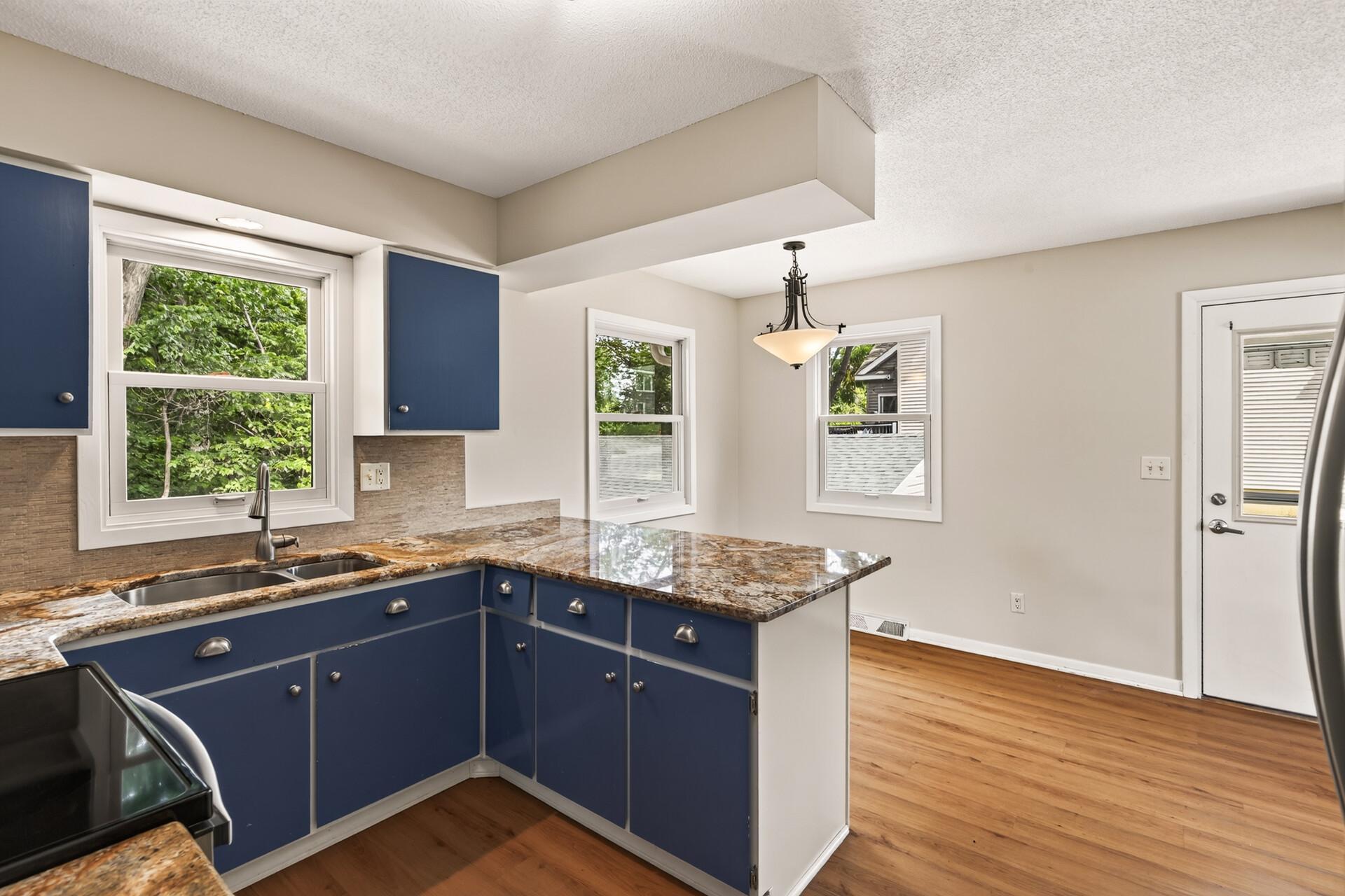 4638 Bedford Road Mound, MN 55364 - Photo 11 of 27 Gallery Image 11