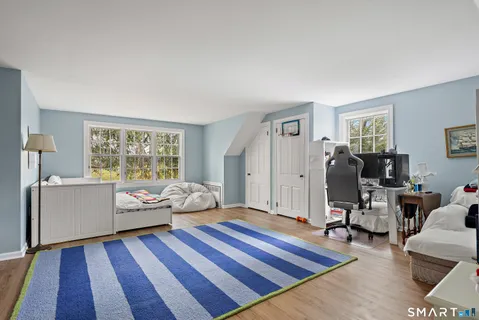 $2,395,000 | 3 Holmewood Lane, New Canaan, CT 06840