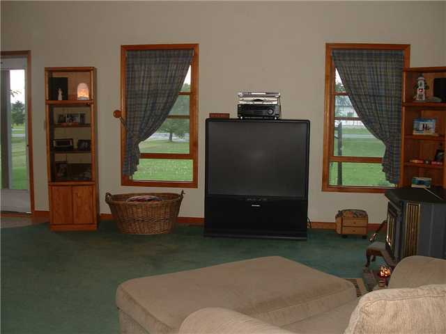 11456 Kilbourne Road Sunbury, OH 43074 - Photo 9 of 25
