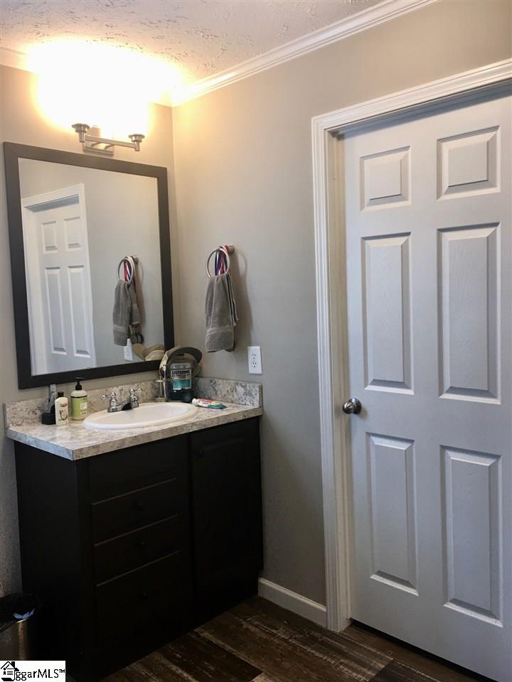 1886 Jameson Road Easley, SC 29640 - Photo 18 of 23