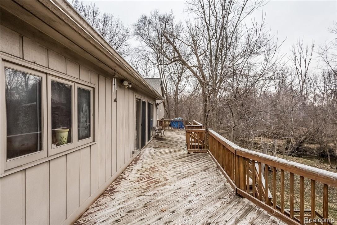 17548 Inkster Road Redford, MI 48240 - Photo 23 of 28 041-3639618-medium.jpg