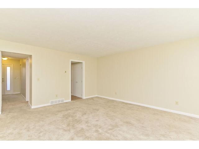 3127 Clifton Road Columbus, OH 43221 - Photo 7 of 15