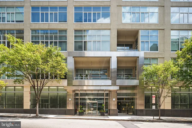 $379,900 | 23 South 23rd Street, Unit 2L, Philadelphia, PA 19103