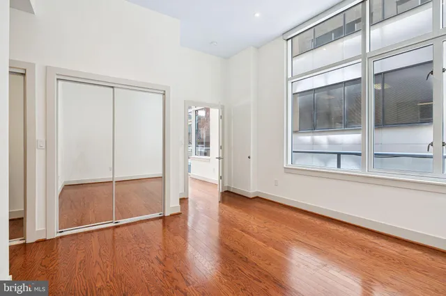 $379,900 | 23 South 23rd Street, Unit 2L, Philadelphia, PA 19103