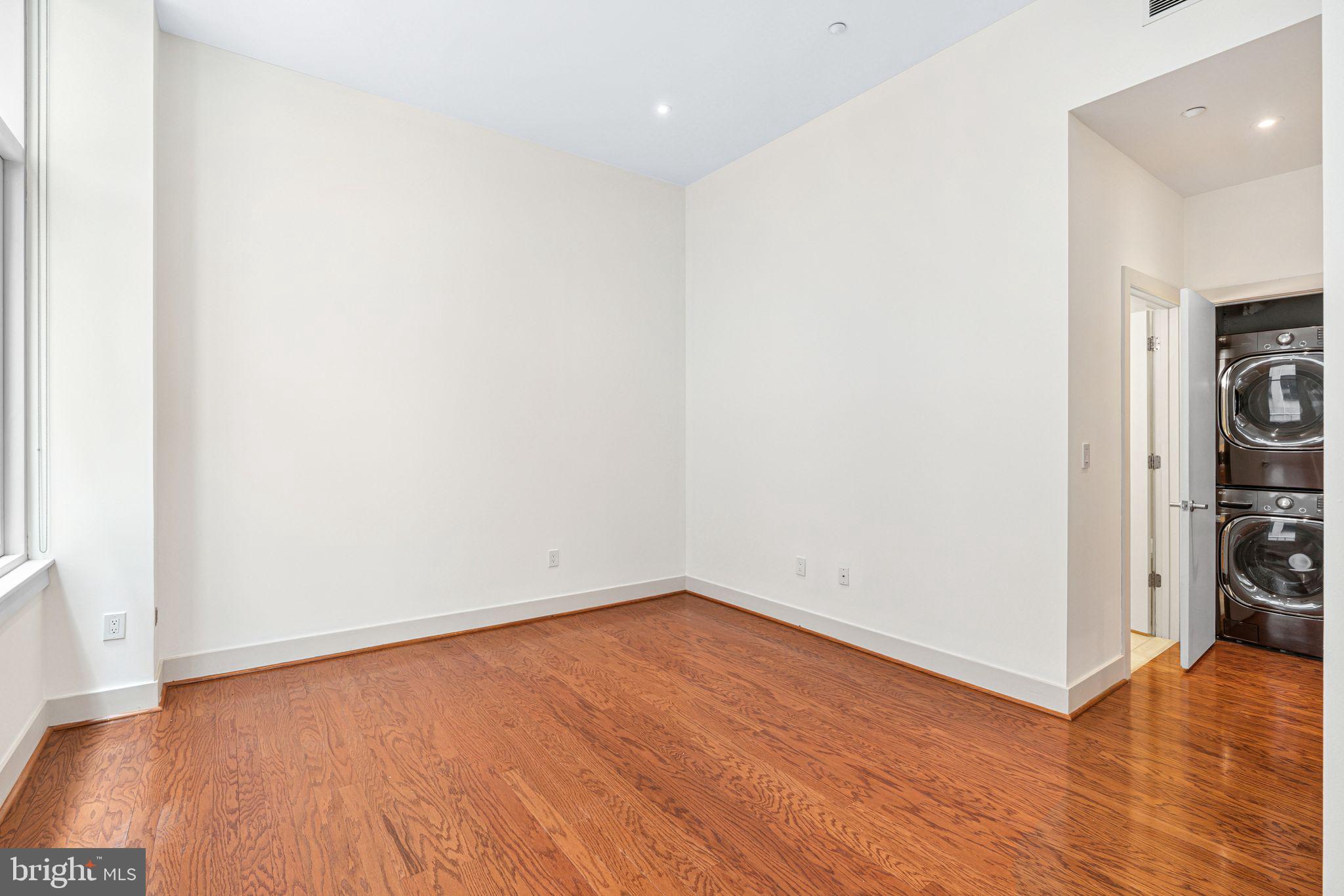 23 South 23rd Street, Unit 2L Philadelphia, PA 19103 - Photo 10 of 34 Bedroom