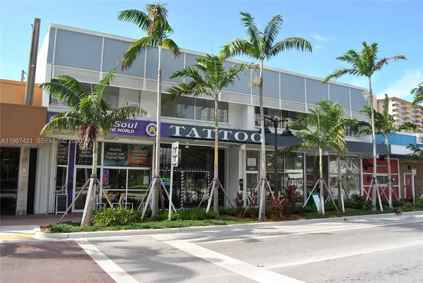 $850 | 3213 North Ocean Boulevard, Unit 5 WINDOW, Fort Lauderdale, FL 33308